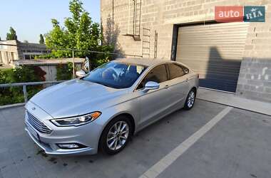 Ford Fusion  2016