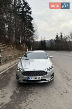 Ford Fusion  2019
