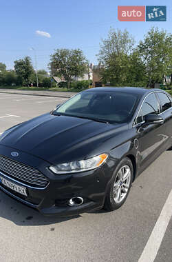 Ford Fusion  2015