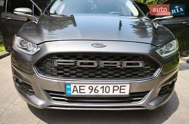 Ford Fusion  2015