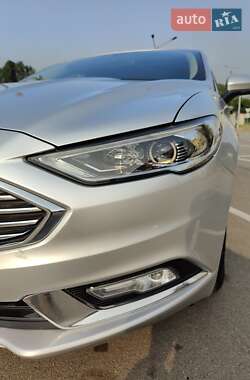 Ford Fusion  2016