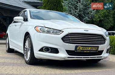 Ford Fusion  2015