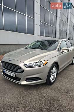 Ford Fusion  2015