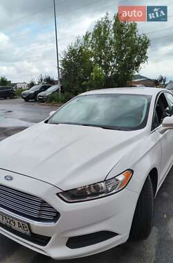 Ford Fusion 2016