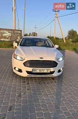 Ford Fusion  2012