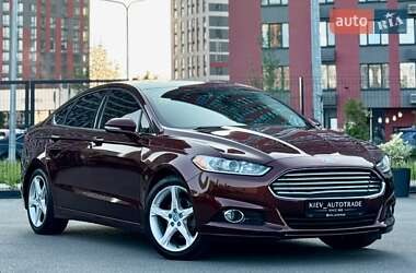Ford Fusion  2015