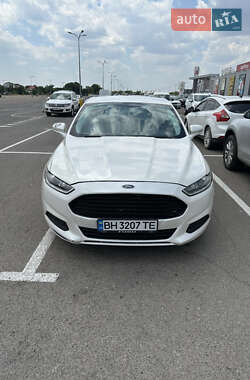 Ford Fusion  2015