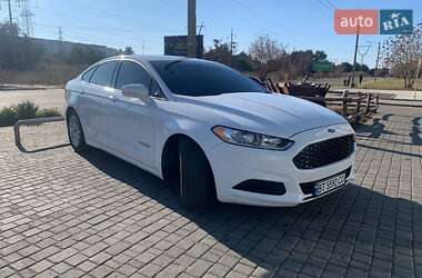 Ford Fusion  2016