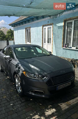 Ford Fusion  2015