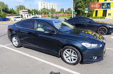 Ford Fusion  2013