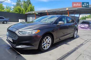Ford Fusion  2016