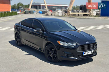 Ford Fusion  2015