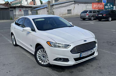 Ford Fusion  2013