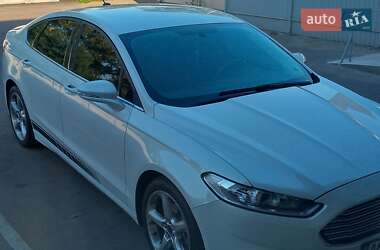 Ford Fusion  2015