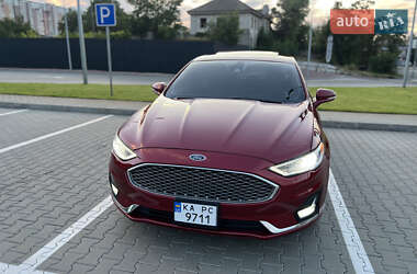 Ford Fusion  2019