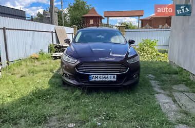 Ford Fusion  2012