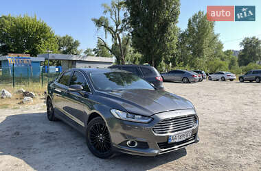Ford Fusion  2015