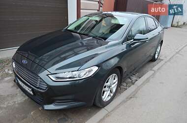 Ford Fusion  2015