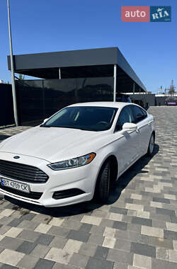 Ford Fusion  2015