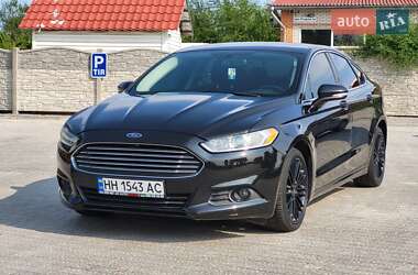 Ford Fusion  2013