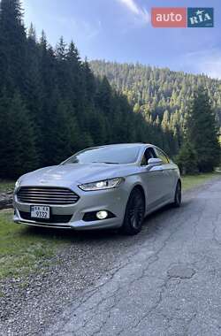 Ford Fusion  2013
