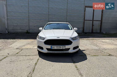 Ford Fusion  2015