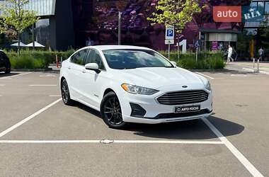 Ford Fusion  2018