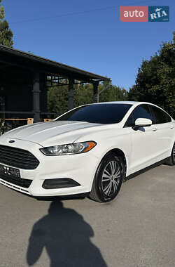 Ford Fusion  2013