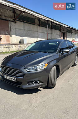 Ford Fusion 2016