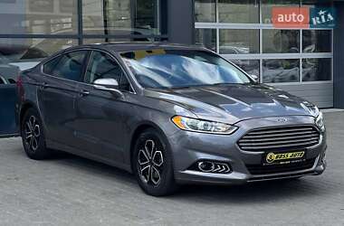 Ford Fusion  2014