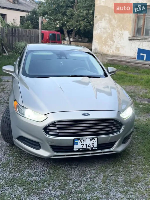 Ford Fusion 2015