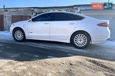 Ford Fusion  2013