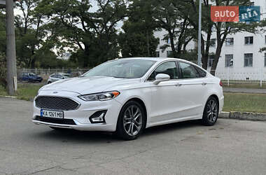 Ford Fusion  2019