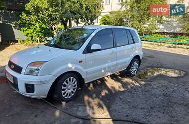Ford Fusion  2012
