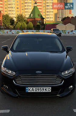 Ford Fusion  2015