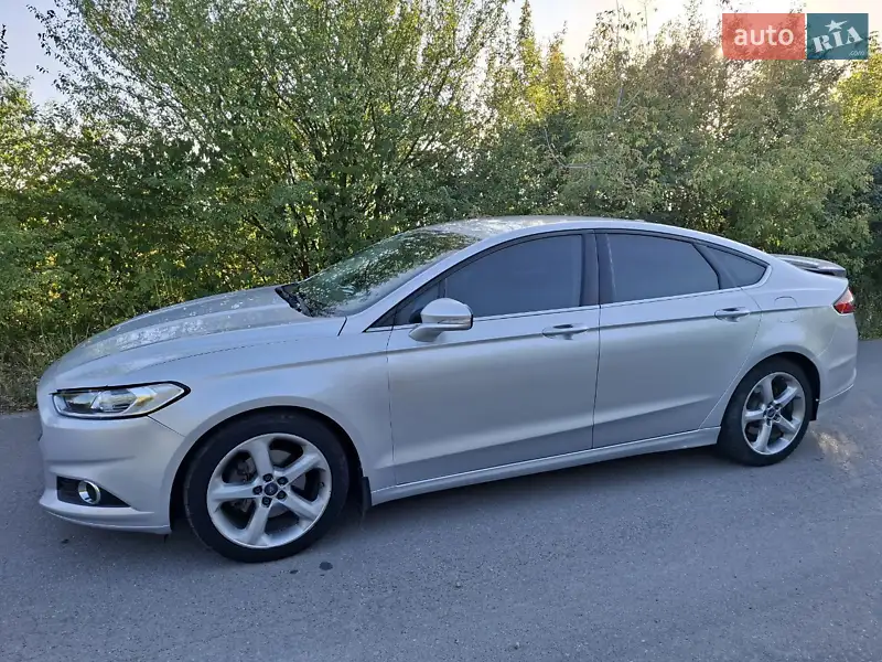 Ford Fusion 2014