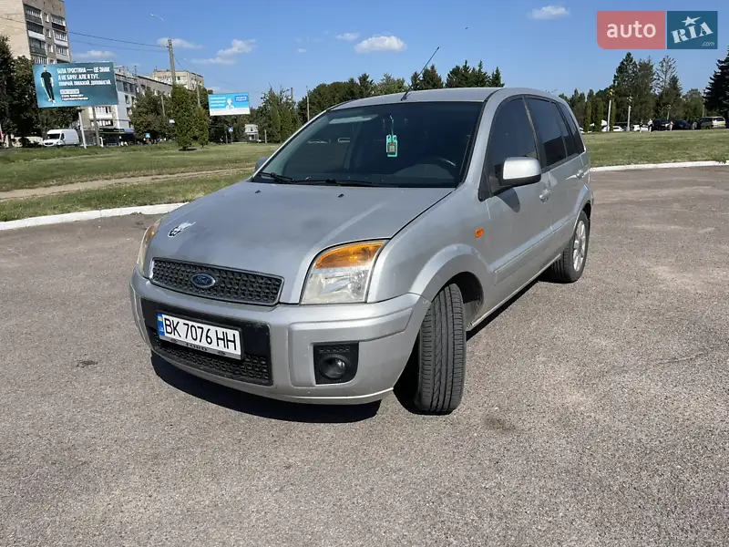 Ford Fusion 2011