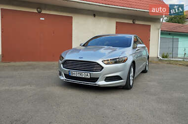 Ford Fusion  2016