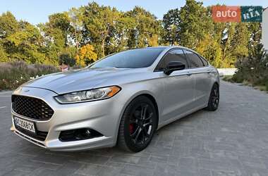 Ford Fusion  2012