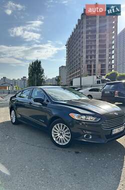 Ford Fusion  2013