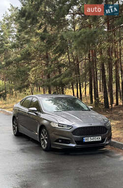 Ford Fusion  2012