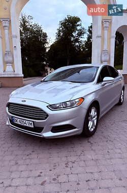 Ford Fusion 2014