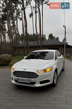 Ford Fusion  2014