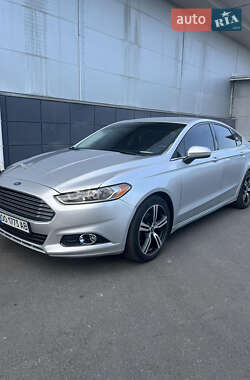 Ford Fusion 2015