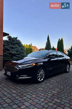 Ford Fusion  2016