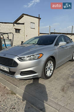 Ford Fusion  2015