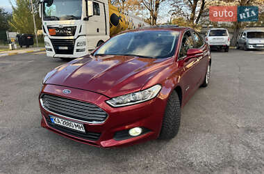 Ford Fusion  2013