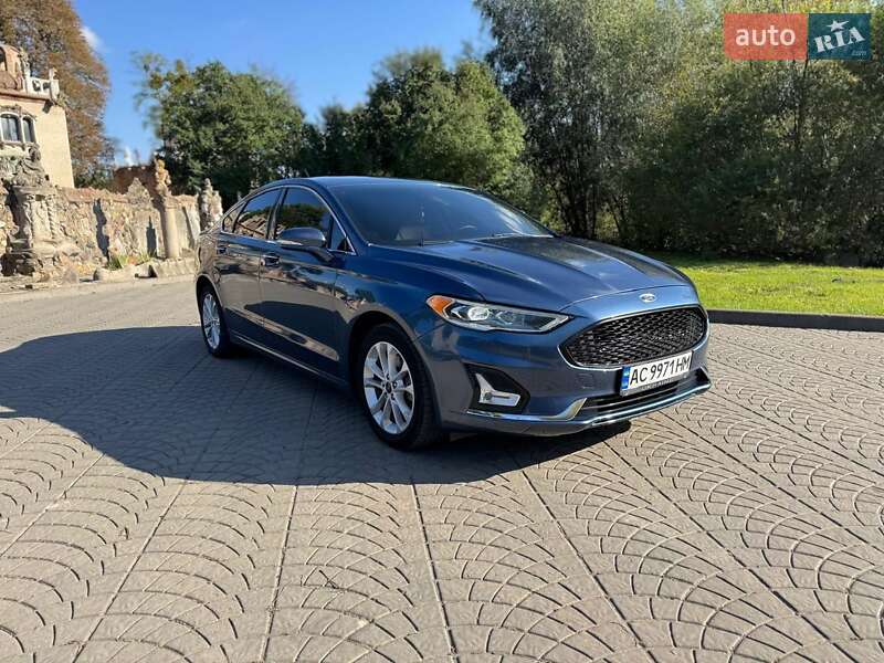 Ford Fusion 2018
