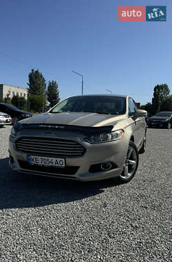 Ford Fusion  2015