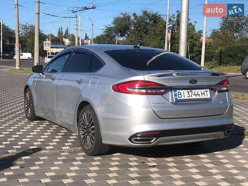 Седан Ford Fusion 2018 в Полтаві